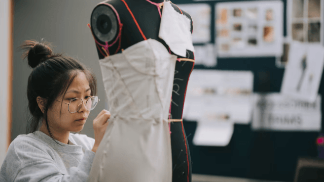 Fashion Internships: What You Should Know